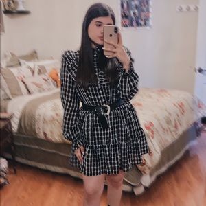 Meet your Posher, Daniela